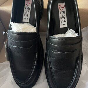 NWT /NIB Black BLONDO loafer. Size 6.5 and size 7